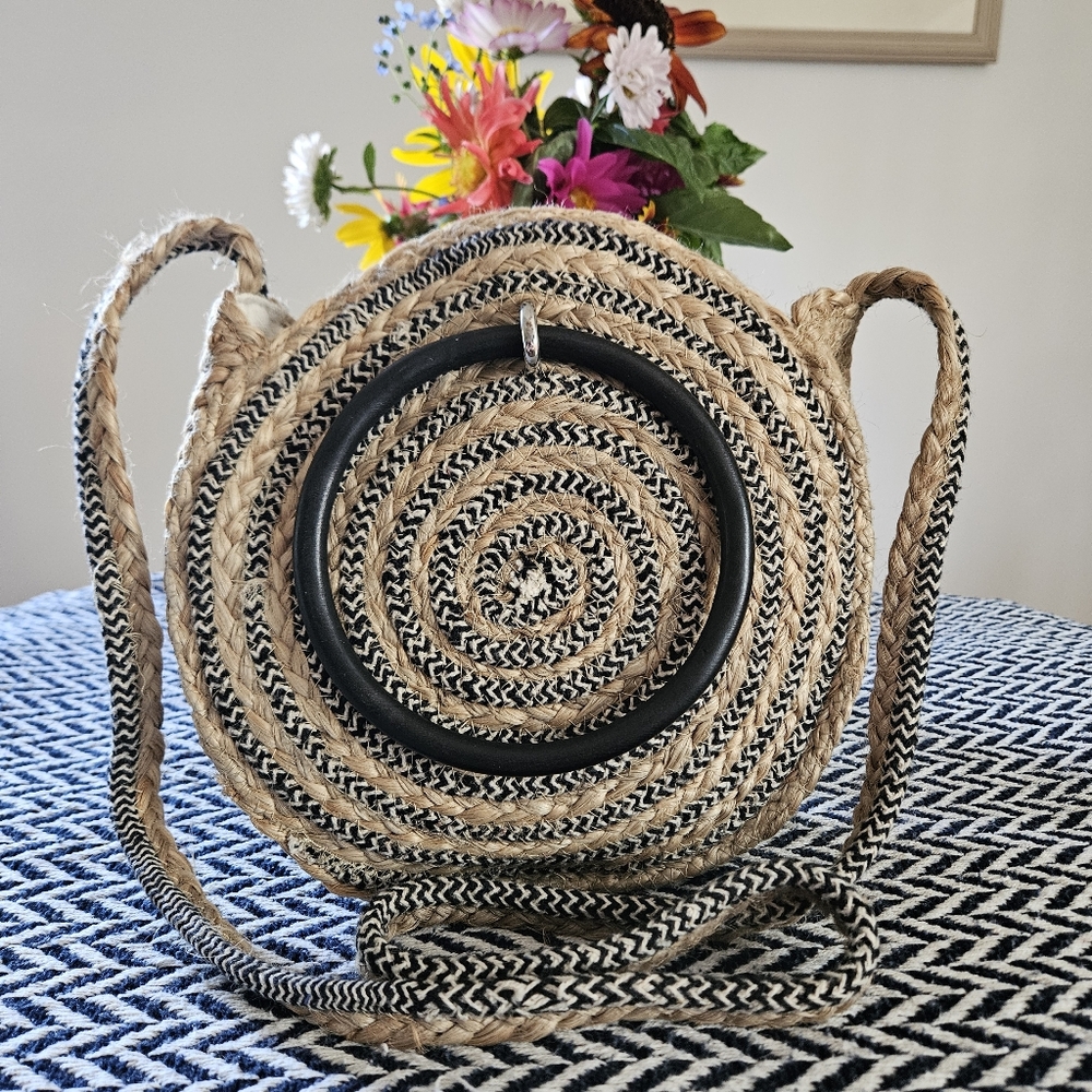 Circus by Sam Edelman Natural Jute Circle Crossbody Purse w/ Black Wood Handles